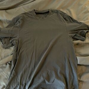 Classic Black Men's T-Shirt